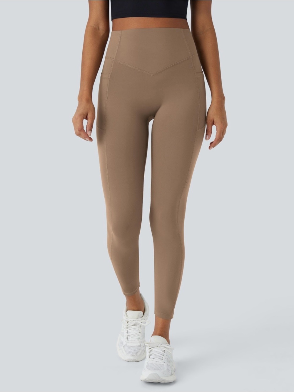 HALARA High-Rise Pocket Leggings in Taupe Brown